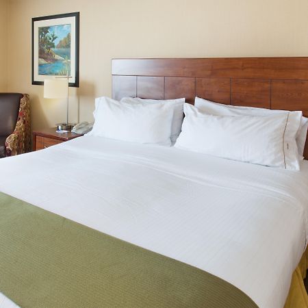 Holiday Inn Express Hotel & Suites Portland-Northwest Downtown By Ihg Екстериор снимка