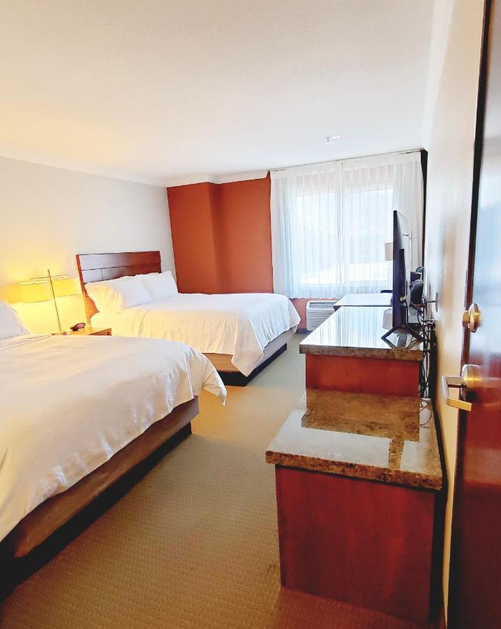 Holiday Inn Express Hotel & Suites Portland-Northwest Downtown By Ihg Екстериор снимка