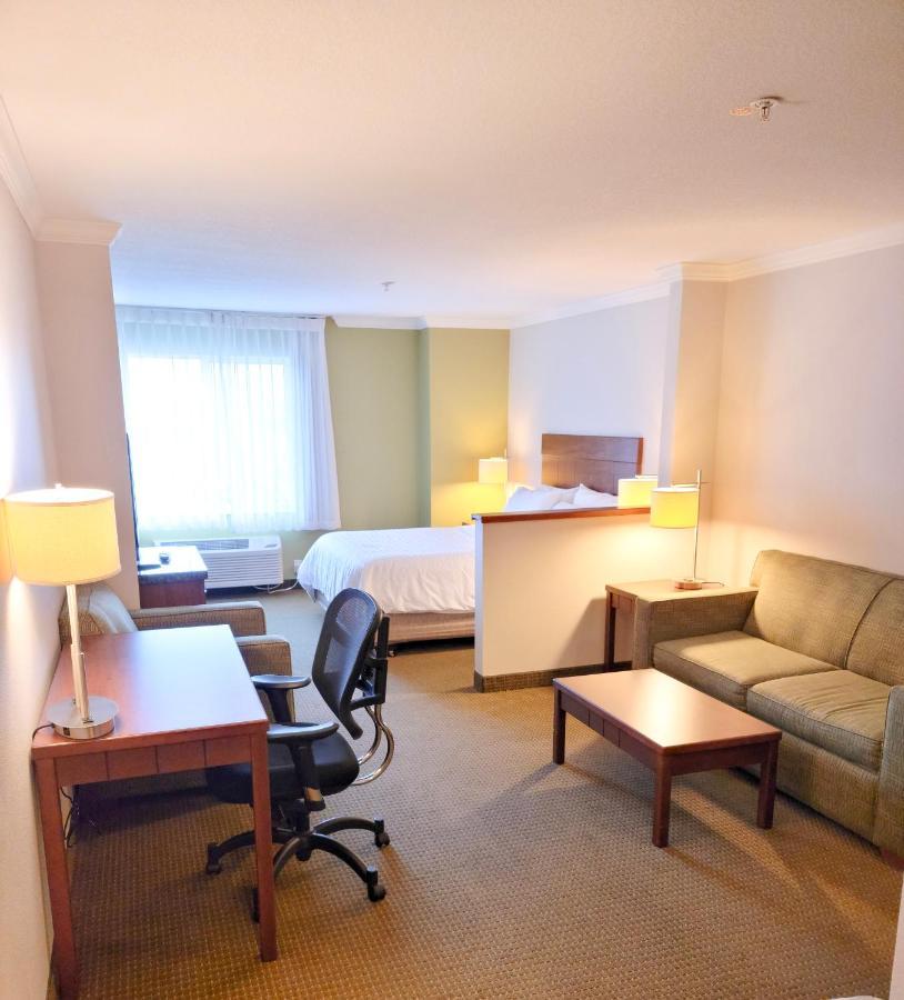 Holiday Inn Express Hotel & Suites Portland-Northwest Downtown By Ihg Екстериор снимка