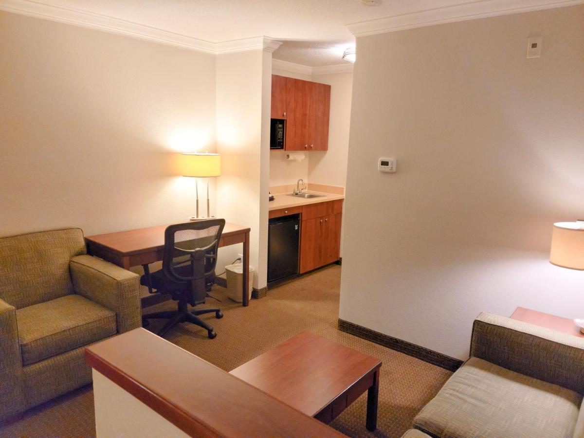 Holiday Inn Express Hotel & Suites Portland-Northwest Downtown By Ihg Екстериор снимка