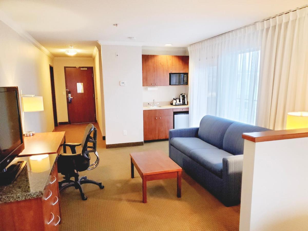 Holiday Inn Express Hotel & Suites Portland-Northwest Downtown By Ihg Екстериор снимка