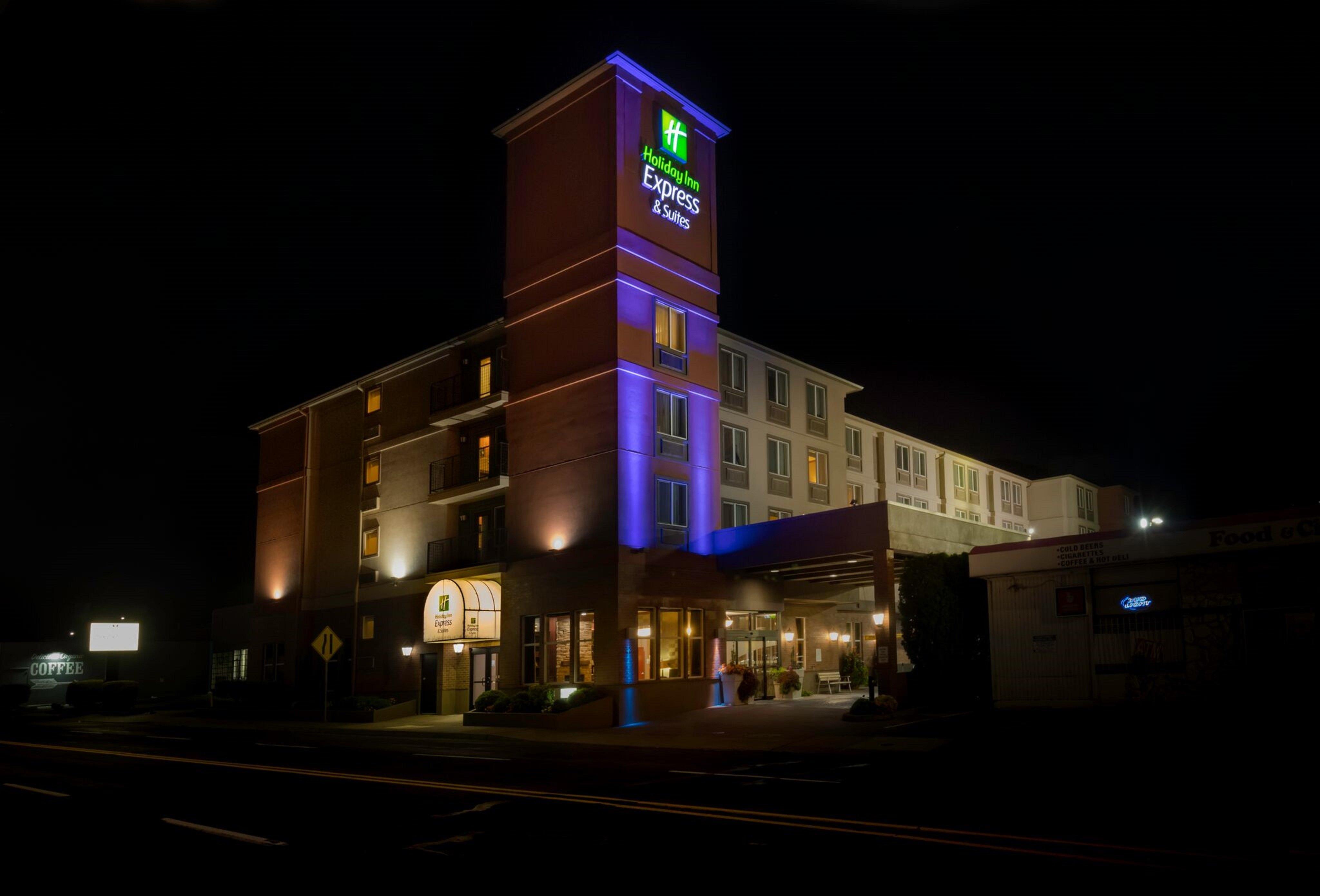 Holiday Inn Express Hotel & Suites Portland-Northwest Downtown By Ihg Екстериор снимка