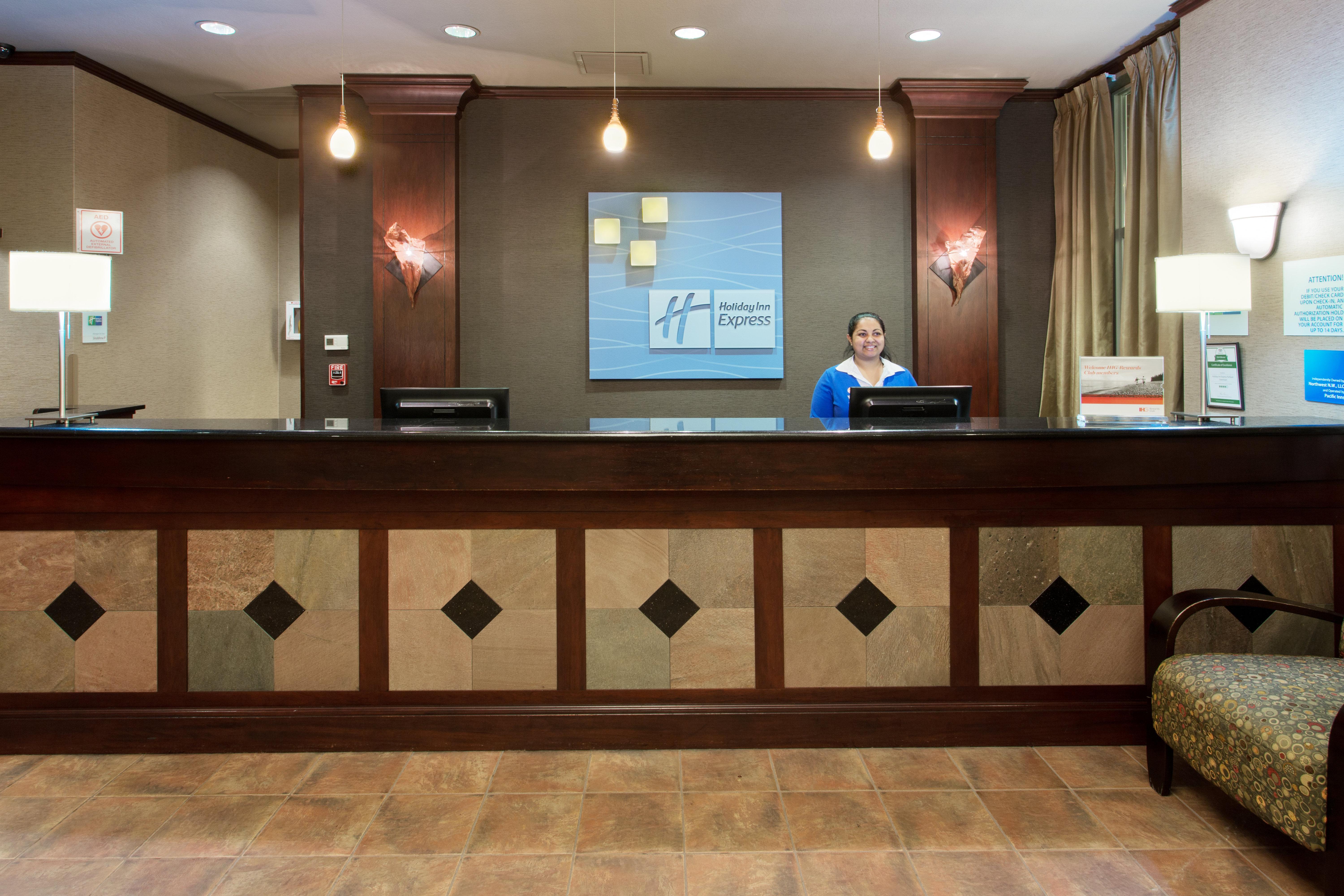 Holiday Inn Express Hotel & Suites Portland-Northwest Downtown By Ihg Екстериор снимка