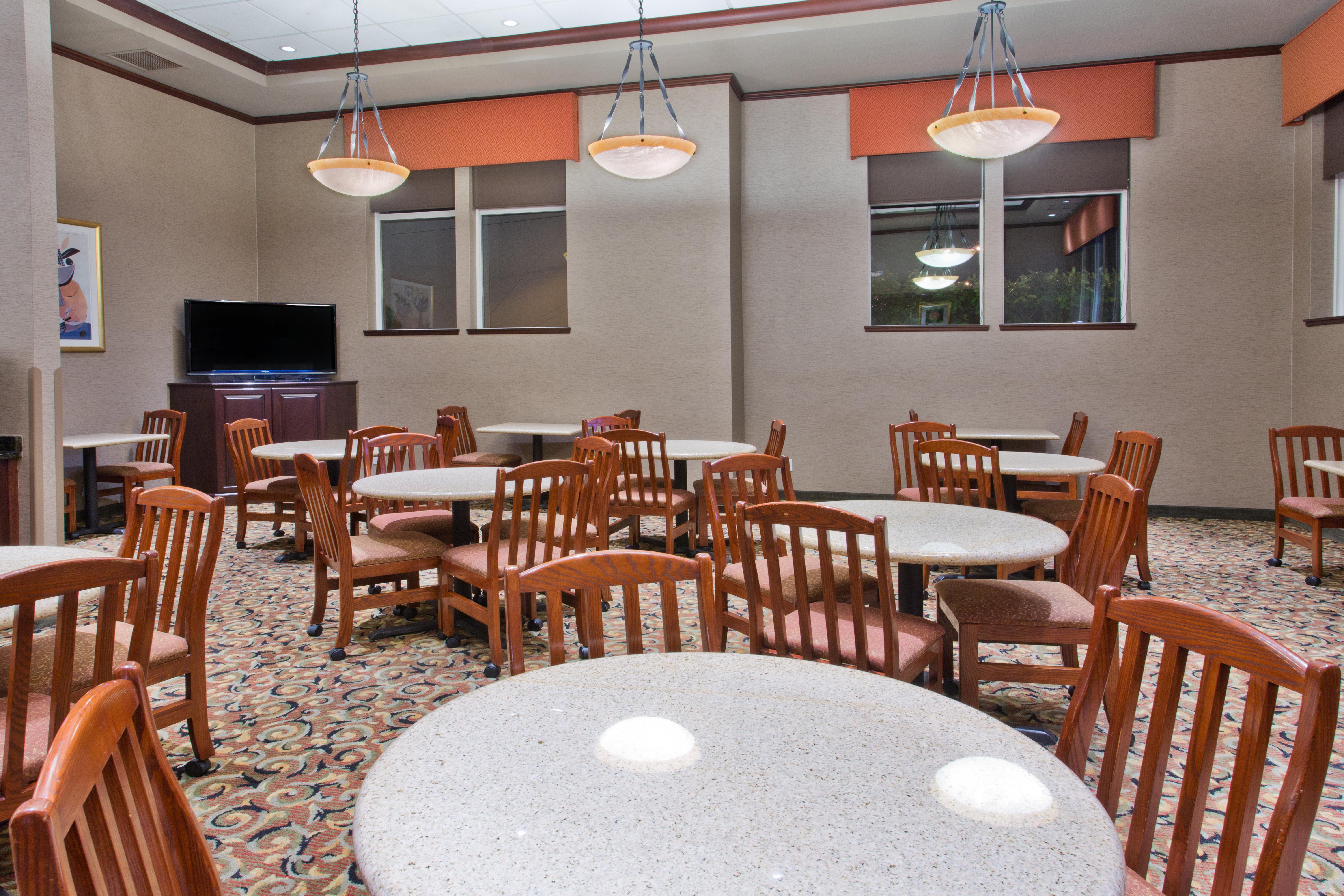 Holiday Inn Express Hotel & Suites Portland-Northwest Downtown By Ihg Екстериор снимка