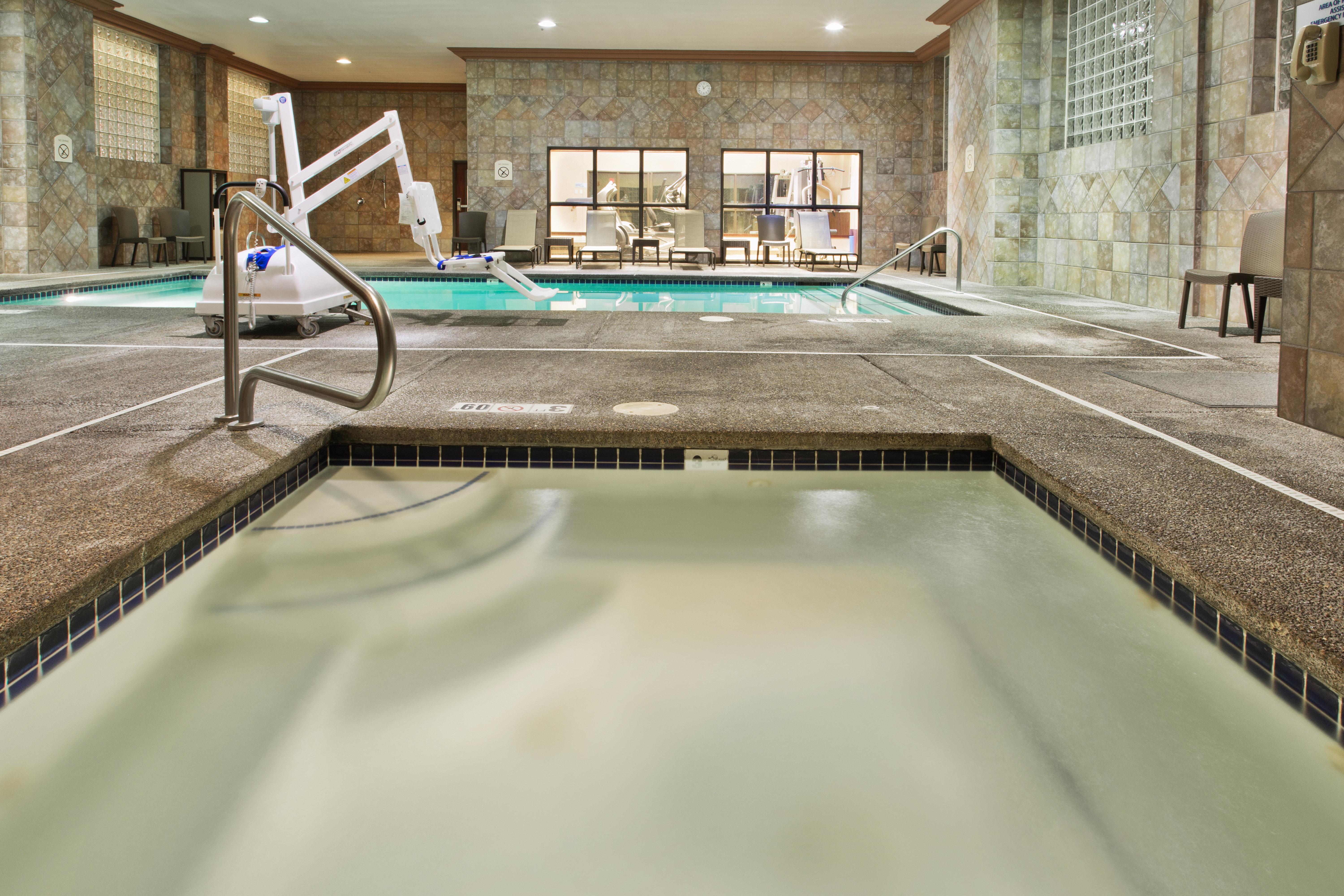 Holiday Inn Express Hotel & Suites Portland-Northwest Downtown By Ihg Екстериор снимка