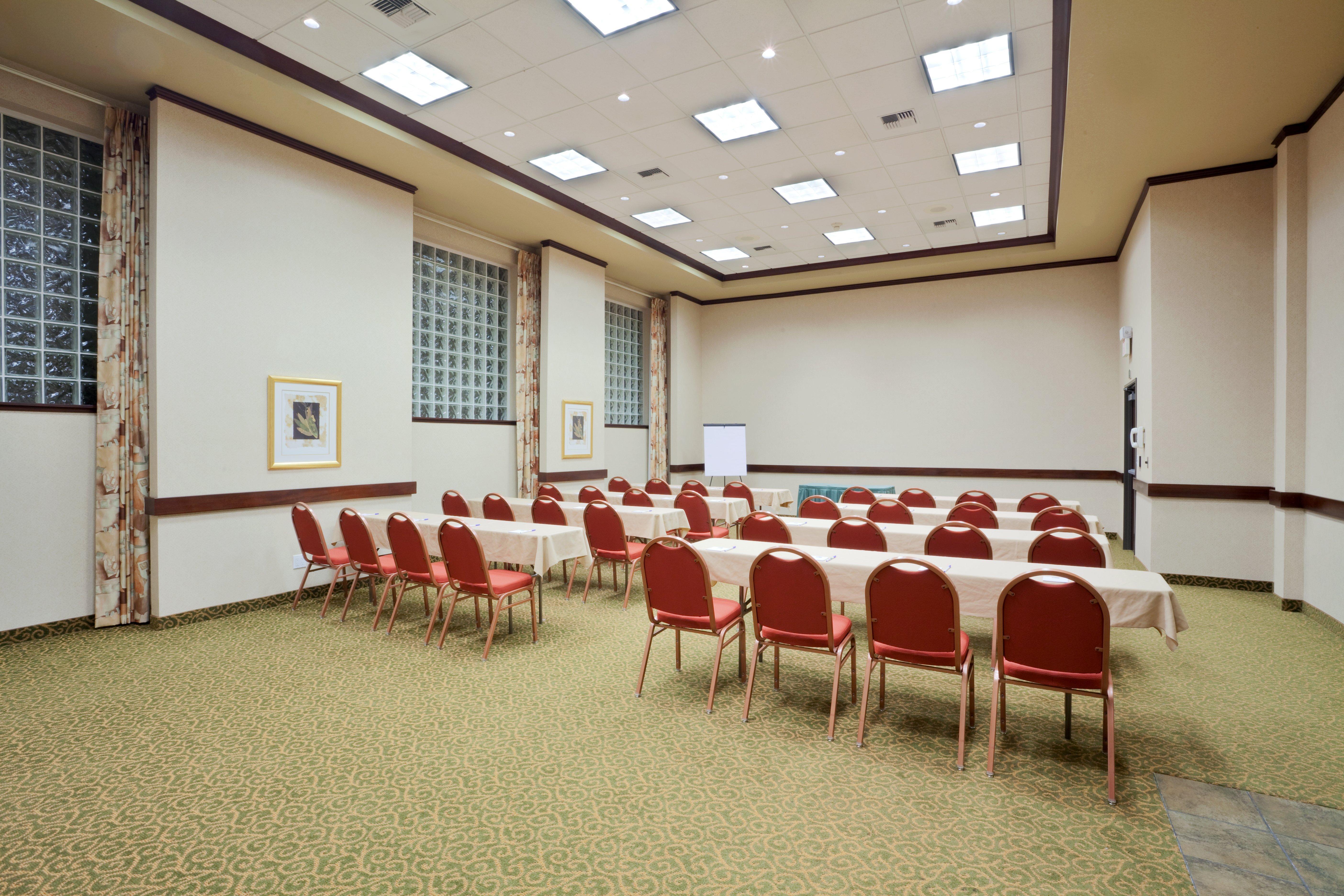 Holiday Inn Express Hotel & Suites Portland-Northwest Downtown By Ihg Екстериор снимка