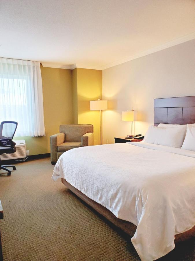 Holiday Inn Express Hotel & Suites Portland-Northwest Downtown By Ihg Екстериор снимка