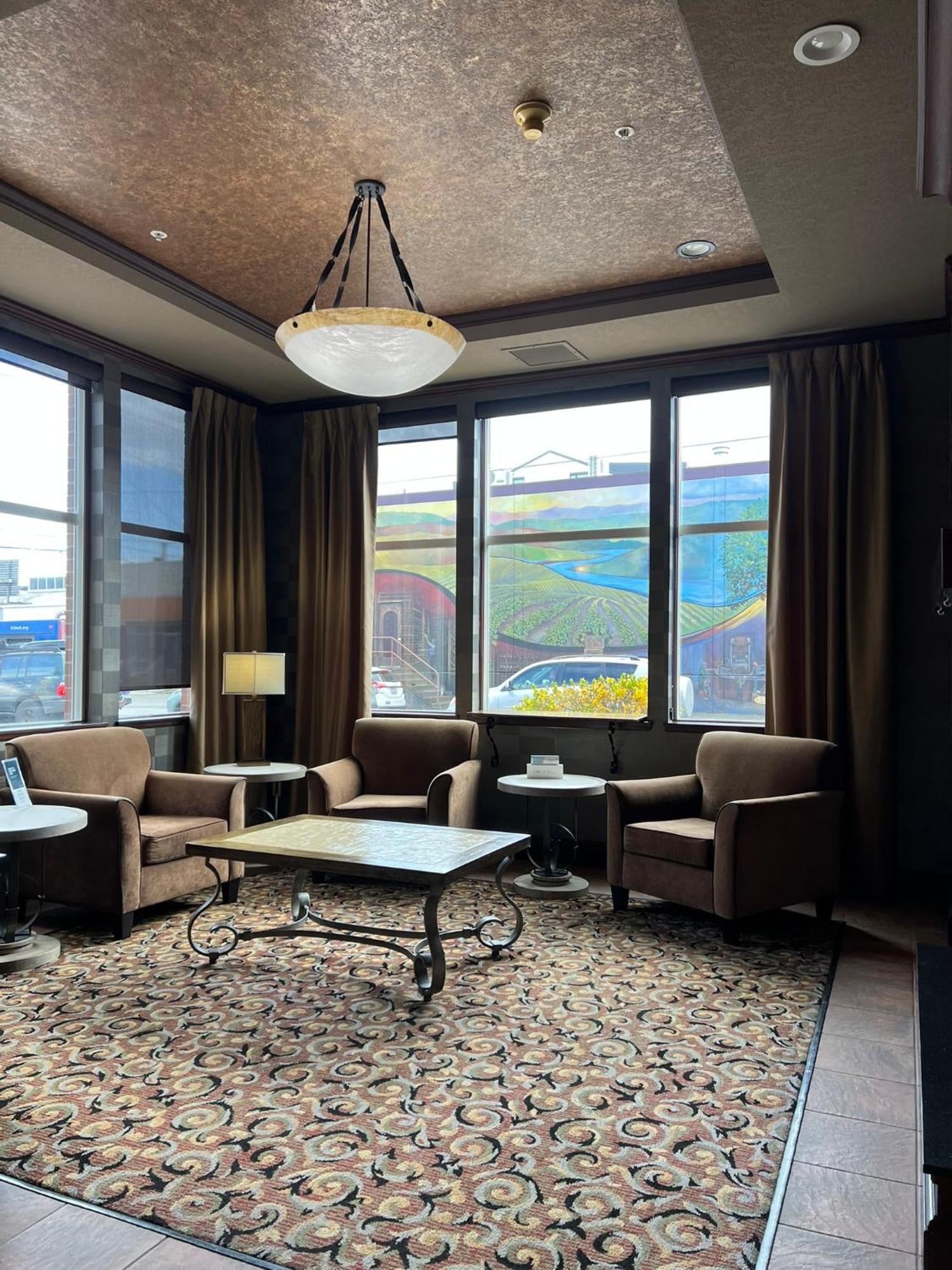 Holiday Inn Express Hotel & Suites Portland-Northwest Downtown By Ihg Екстериор снимка
