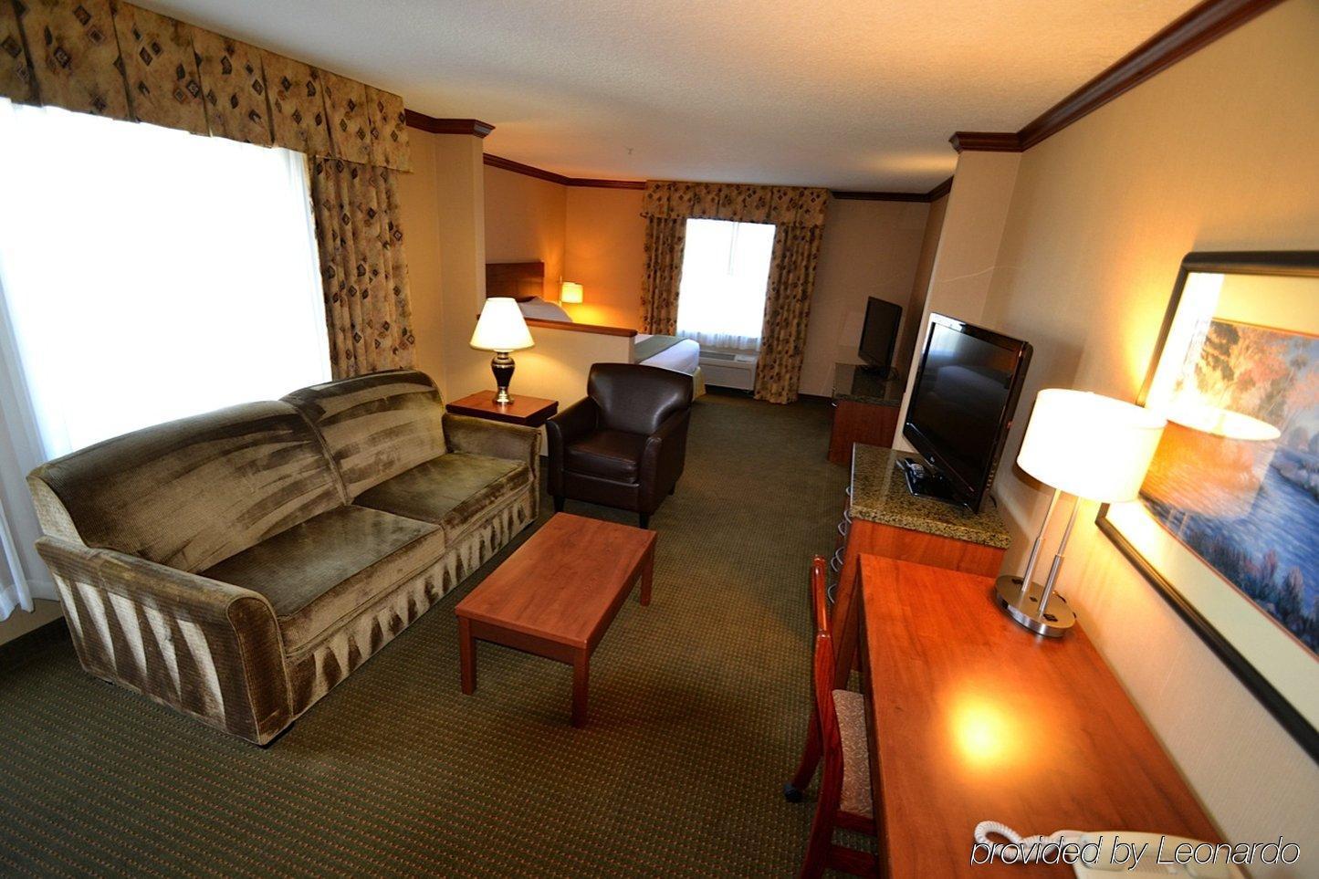 Holiday Inn Express Hotel & Suites Portland-Northwest Downtown By Ihg Екстериор снимка