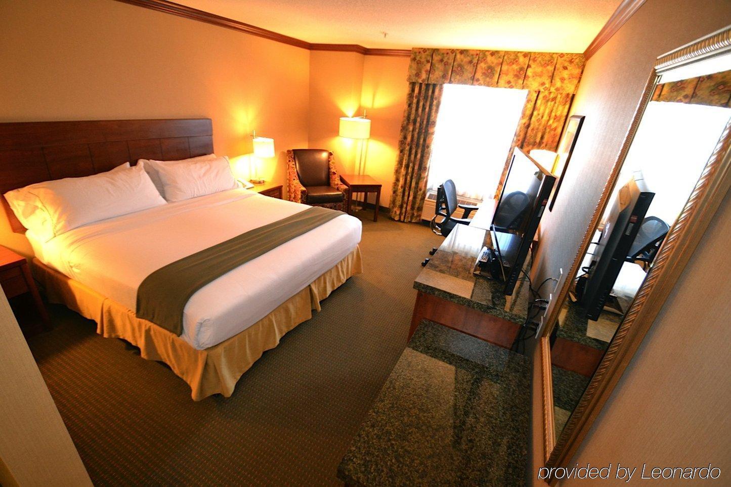 Holiday Inn Express Hotel & Suites Portland-Northwest Downtown By Ihg Екстериор снимка