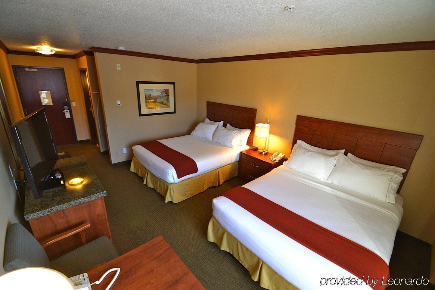 Holiday Inn Express Hotel & Suites Portland-Northwest Downtown By Ihg Екстериор снимка