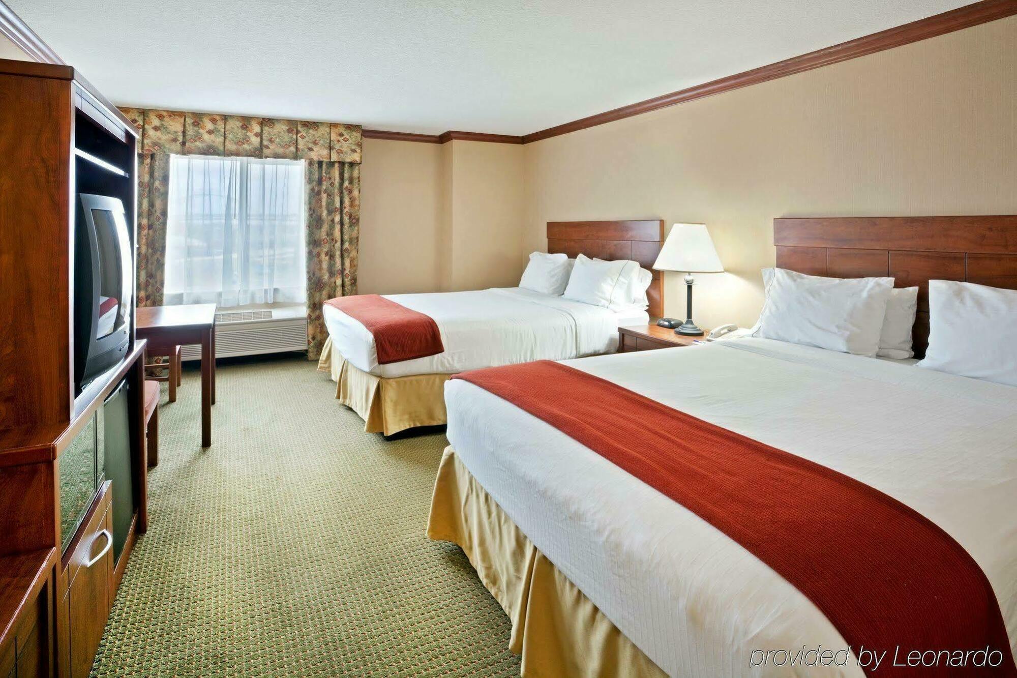 Holiday Inn Express Hotel & Suites Portland-Northwest Downtown By Ihg Екстериор снимка